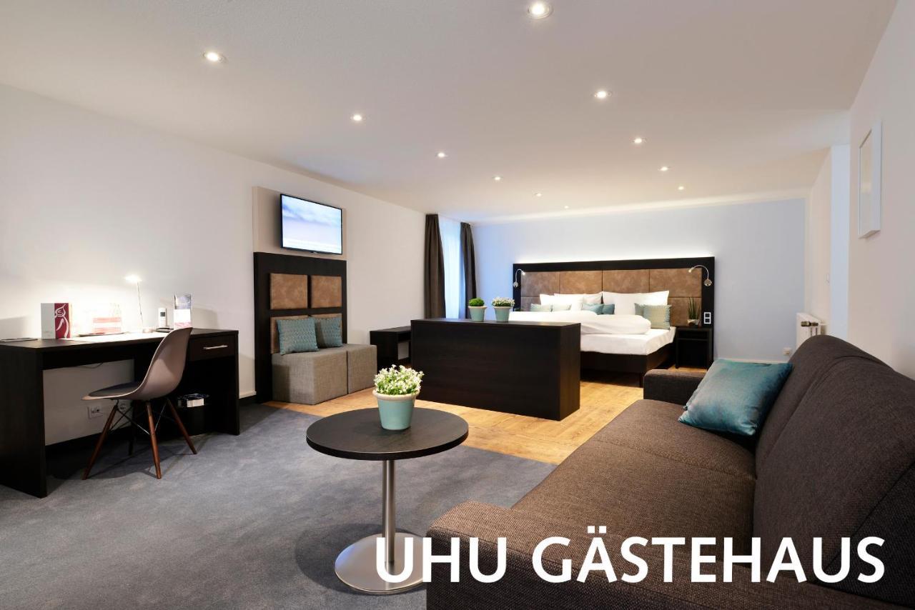 Hotel Uhu Garni Кёльн Экстерьер фото