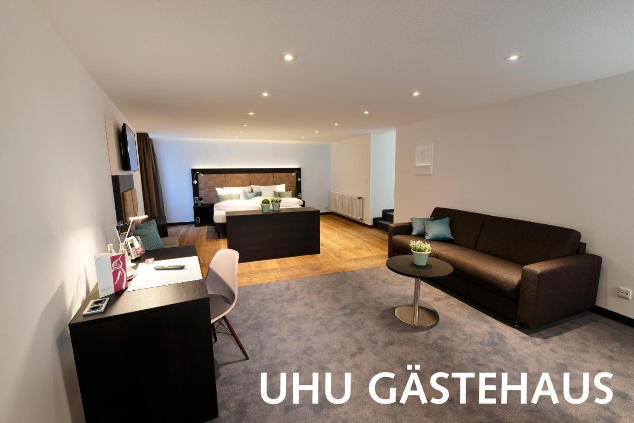 Hotel Uhu Garni Кёльн Экстерьер фото