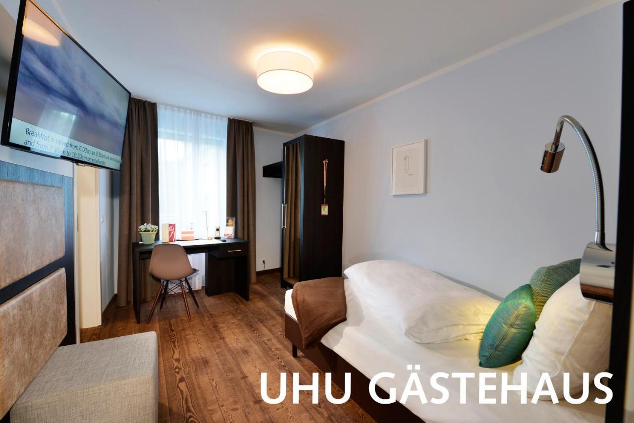 Hotel Uhu Garni Кёльн Экстерьер фото