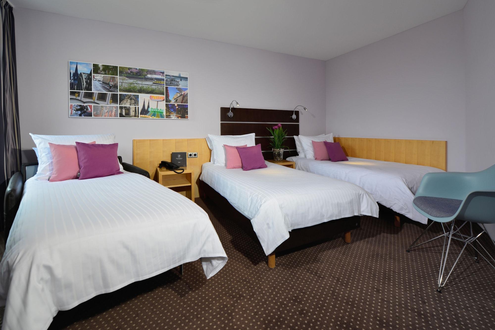 Hotel Uhu Garni Кёльн Экстерьер фото
